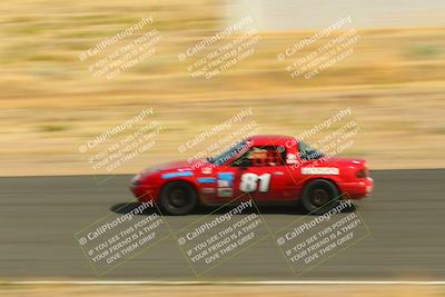 media/May-31-2025-CalClub SCCA (Sat) [[2c1a04e1ee]]/Race/Group 5/Turn 4b/